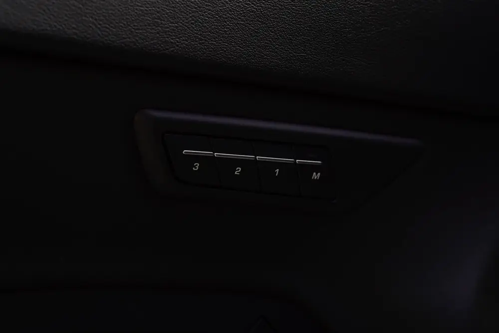 Jaguar E-Pace 1.5 P160 R-Dynamic SE Leer ACC 360 Meridian uit 2021, foto 15