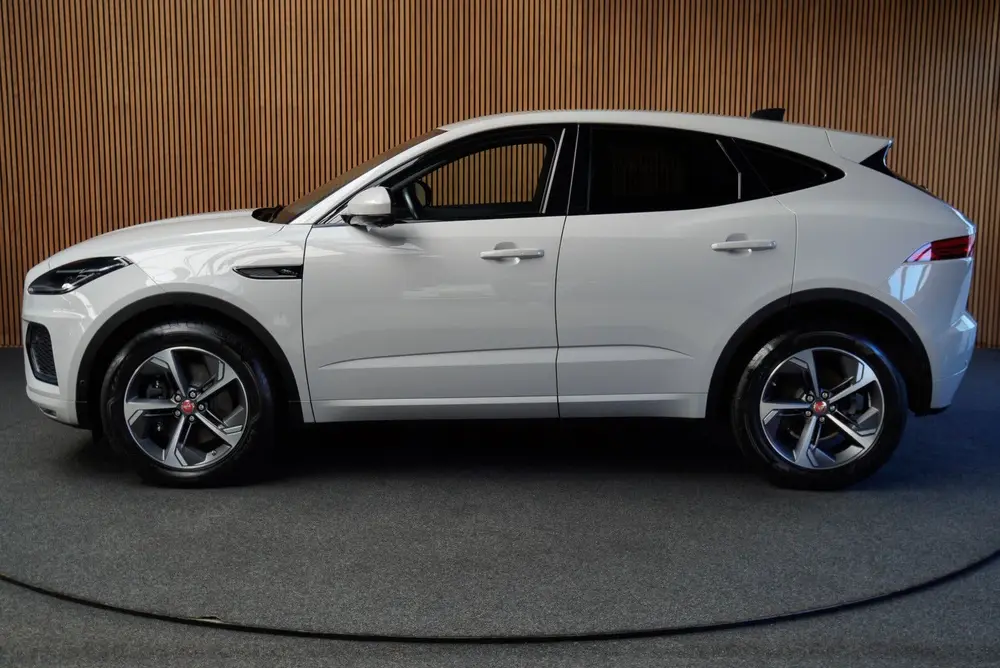 Jaguar E-Pace 1.5 P160 R-Dynamic SE Leer ACC 360 Meridian uit 2021, foto 2