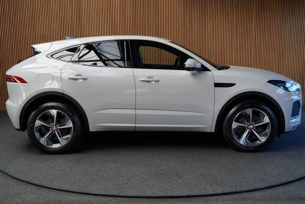 Jaguar E-Pace 1.5 P160 R-Dynamic SE Leer ACC 360 Meridian uit 2021, foto 6