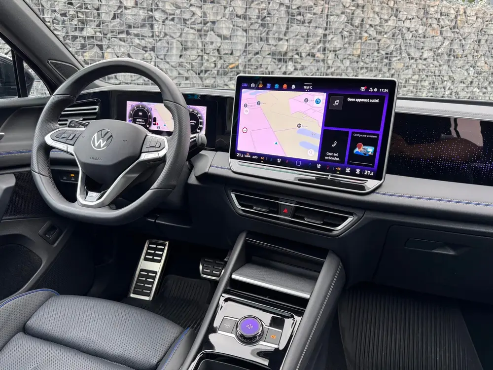 Volkswagen Tiguan 1.5 eTSI R-Line Pano Leder H/K 360' HUD Tr uit 2024, foto 8