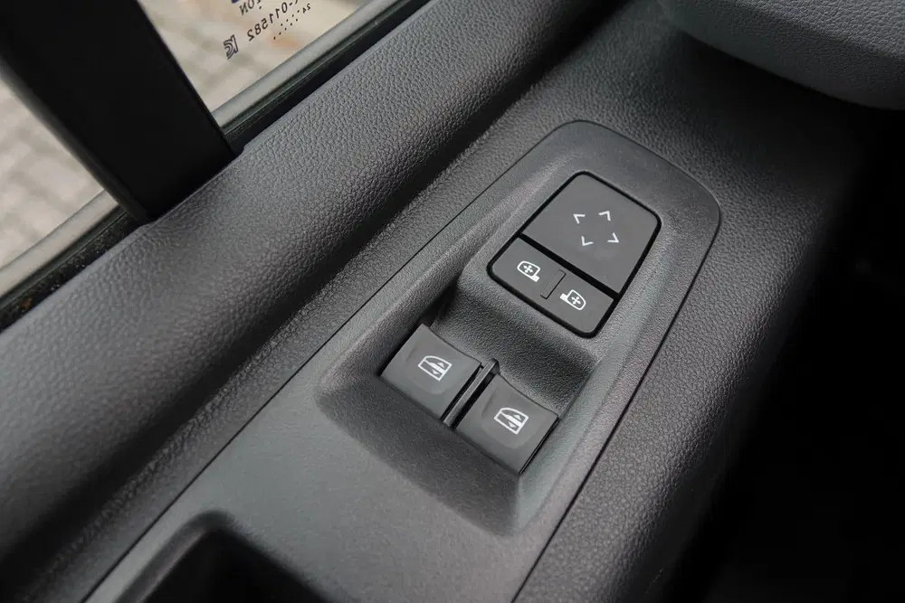 Renault Master T35 uit 2024, foto 19