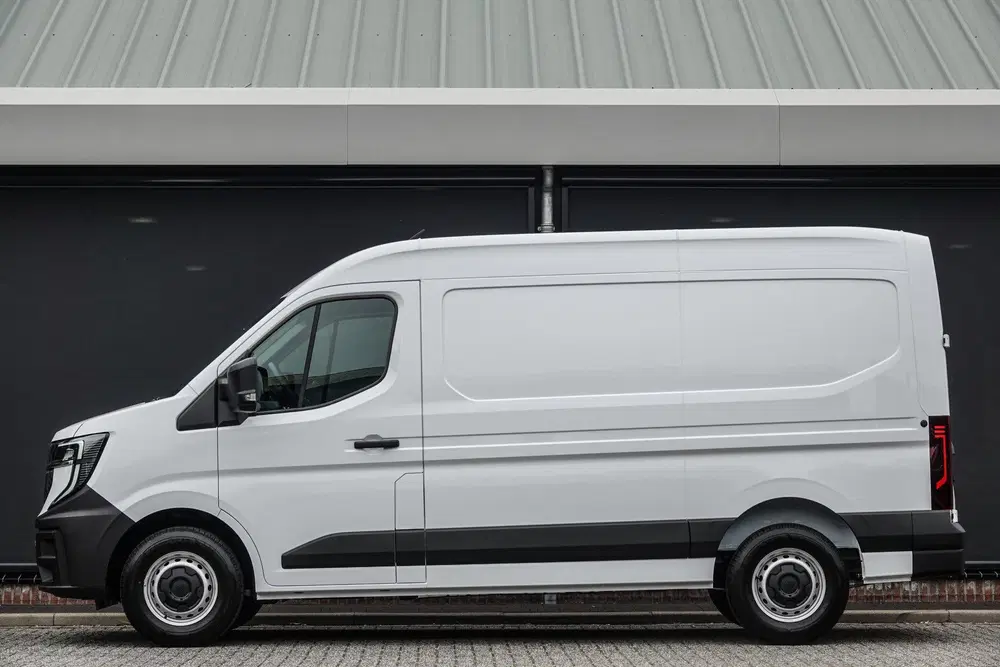 Renault Master T35 uit 2024, foto 4