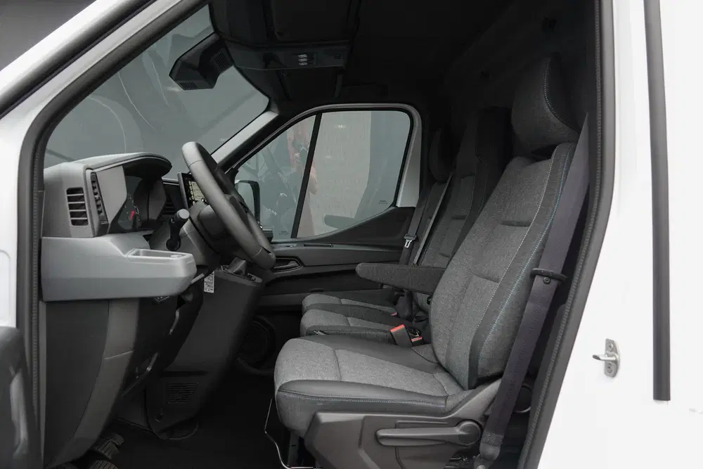 Renault Master T35 uit 2024, foto 5