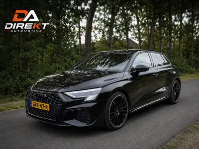Audi A3 A3 30 Tfsi S-line 2021 Zwart uit 2021