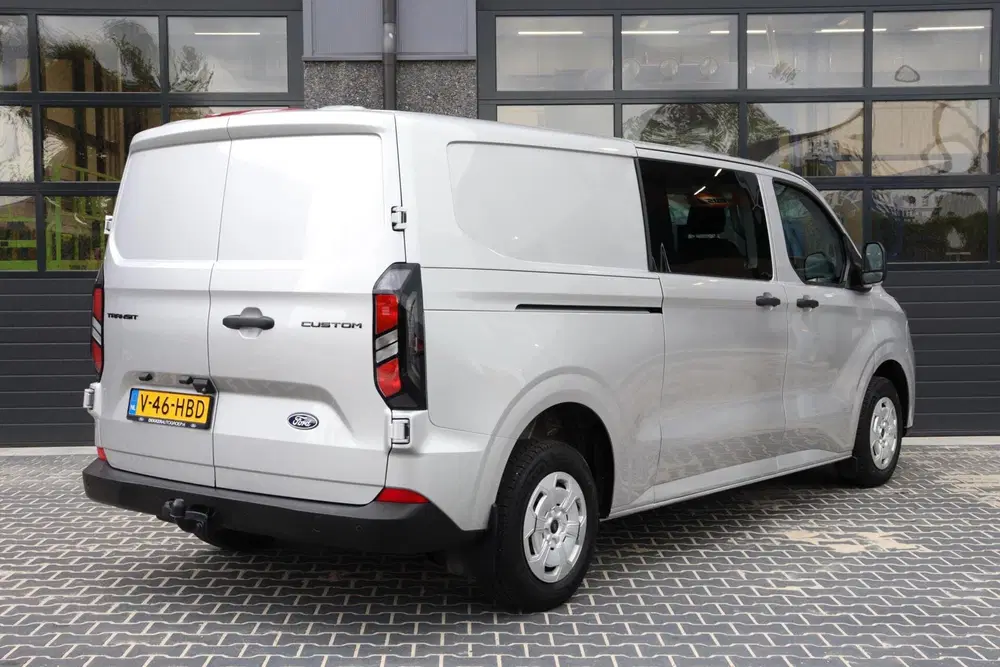 Ford Transit Custom 2.0 TDCI L2H1 l DUBBEL CABINE l CARPLAY uit 2024, foto 3
