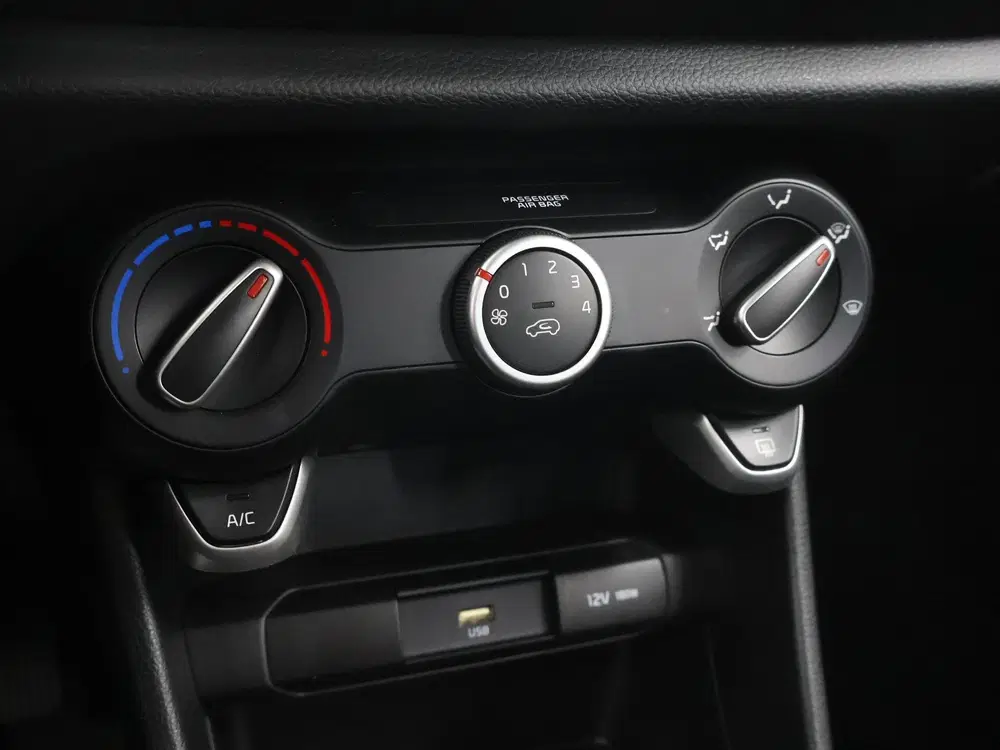 Kia Picanto 1.0 DPi DynamicLine uit 2022, foto 18