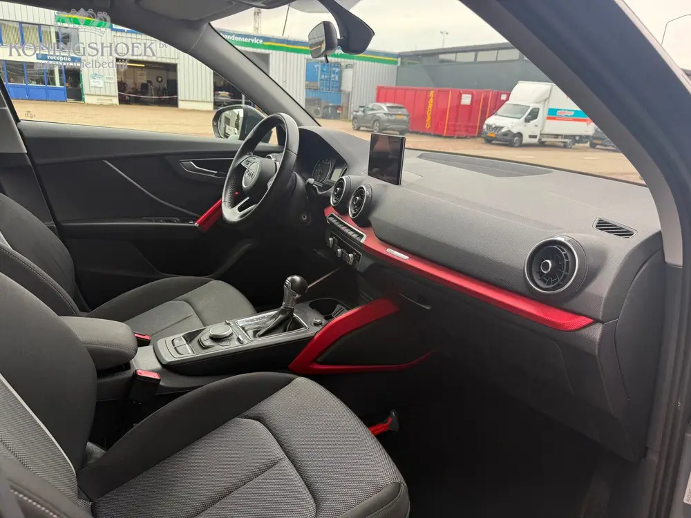 Audi Q2 1.4 TFSI CoD Sport Pro Line uit 2019, foto 4
