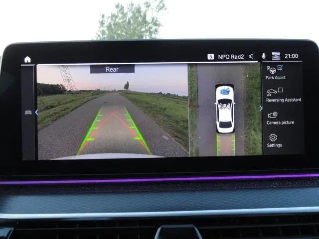 BMW 5-serie 530e Business M-PAKKET Full LED I NAVIG I uit 2022, foto 18