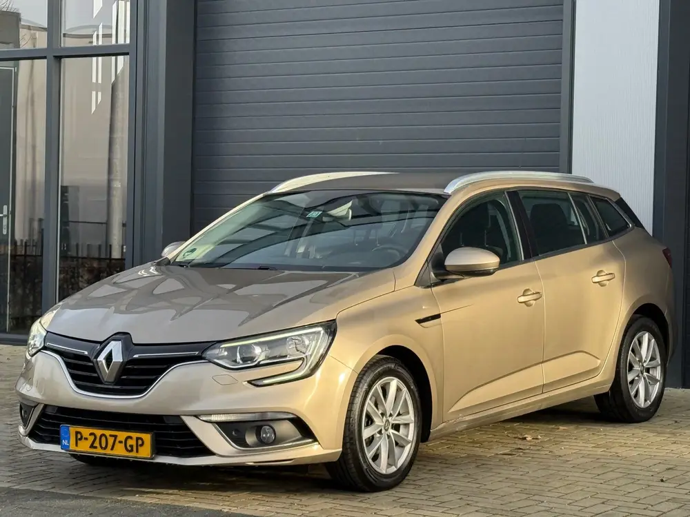 Renault Mégane Mégane Estate 1.3 TCe Limited / 2019 / 140 pk uit 2019, foto 3