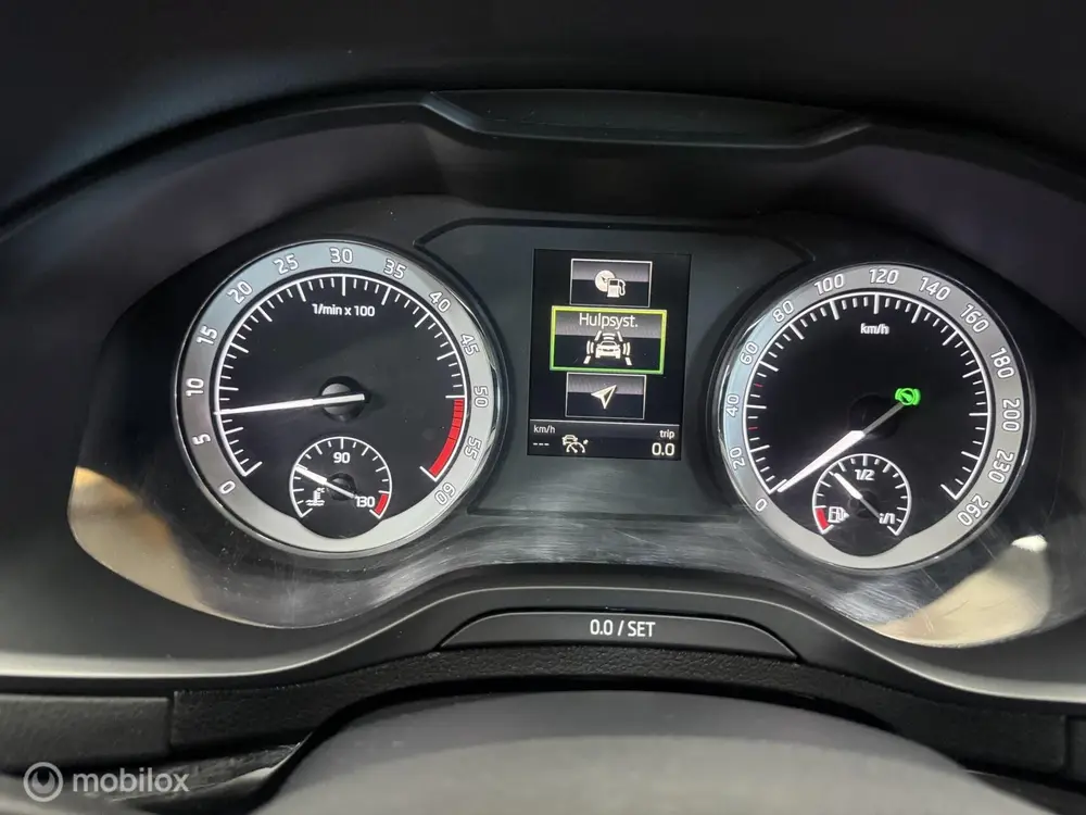 Skoda Karoq 1.6 TDI Clever Edition uit 2019, foto 20