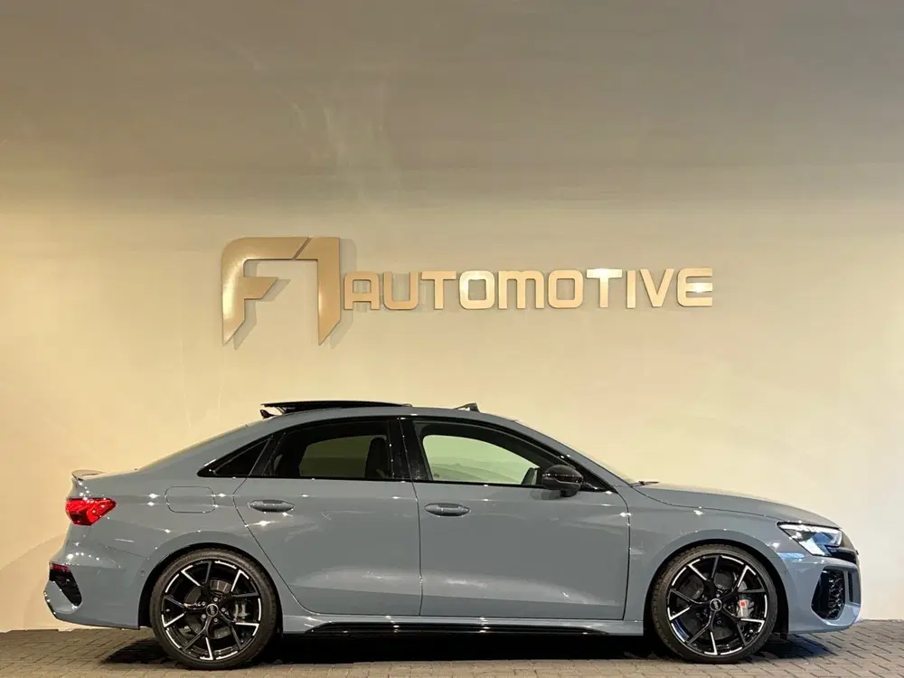Audi RS3 2.5 TFSI quattro Pano uit 2022, foto 10