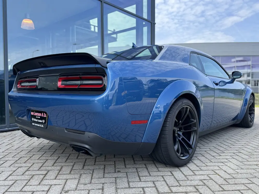 Dodge Challenger SRT Hellcat Widebody 727PK (bj 2020) uit 2020, foto 2