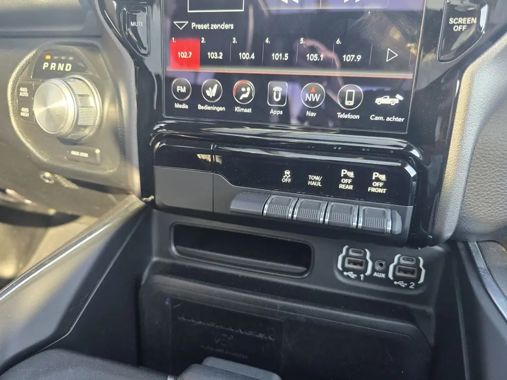 Dodge Ram 1500 5.7 V8 Laramie Night | LPG | Trekhaak | Pano uit 2021, foto 15