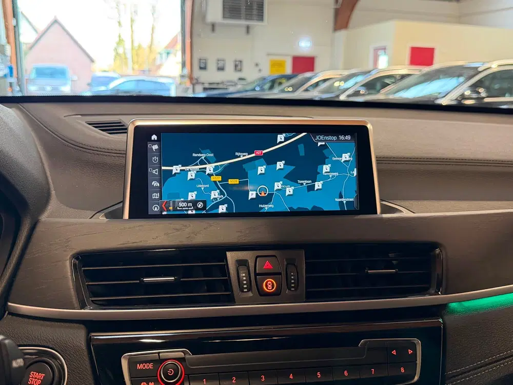 BMW X1 XDrive25e X-line uit 2021, foto 17