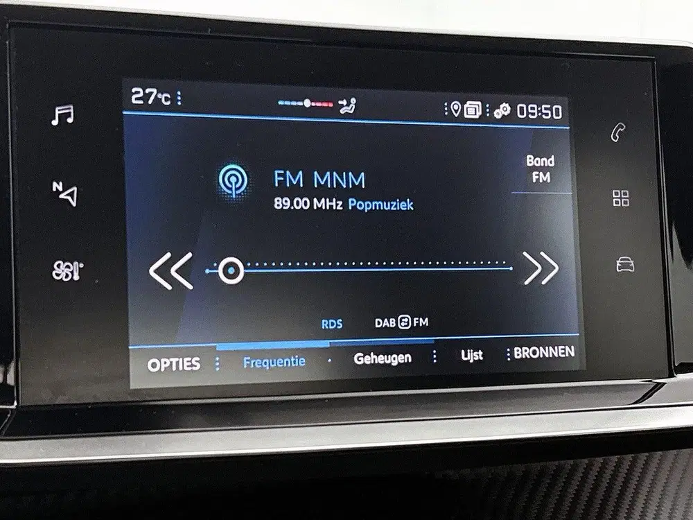 Peugeot 208 100pk Active Pack uit 2021, foto 20