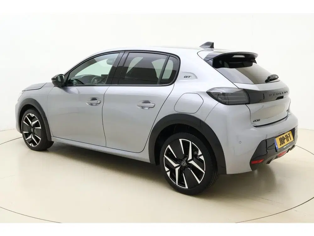 Peugeot 208 1.2 PureTech 100 GT uit 2024, foto 4