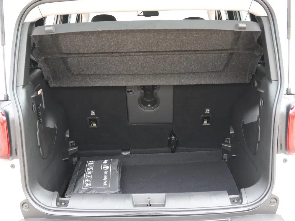 Jeep Renegade 1.5 130pk e-Hybrid Summit uit 2025, foto 17