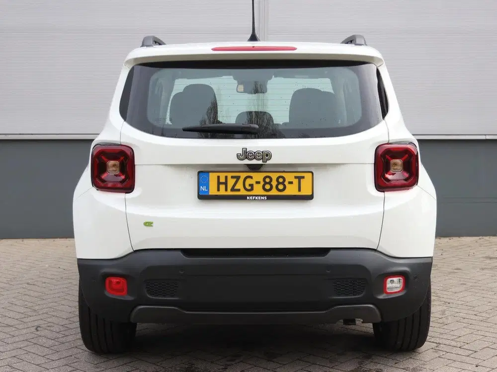 Jeep Renegade 1.5 130pk e-Hybrid Summit uit 2025, foto 7