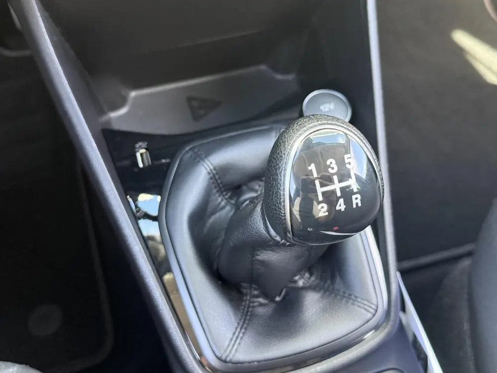 Ford Fiesta 1.1 Trend uit 2019, foto 19