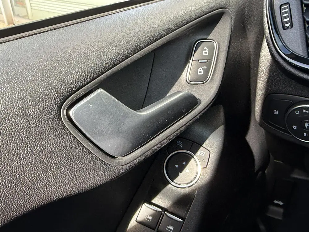 Ford Fiesta 1.1 Trend uit 2019, foto 20