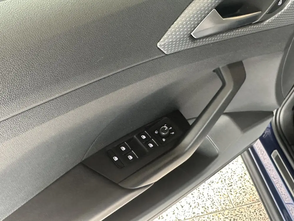 Volkswagen T-Cross 1.5 TSI R-Line 2 x R-line | Camera | Stoe uit 2023, foto 10