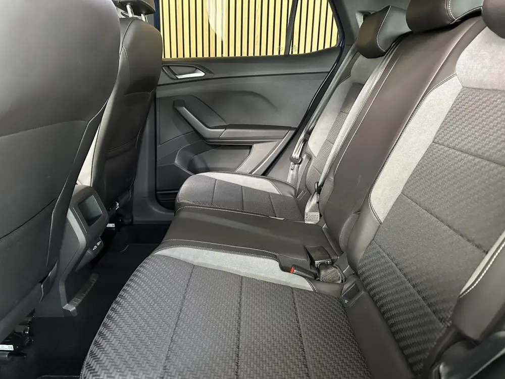 Volkswagen T-Cross 1.5 TSI R-Line 2 x R-line | Camera | Stoe uit 2023, foto 8