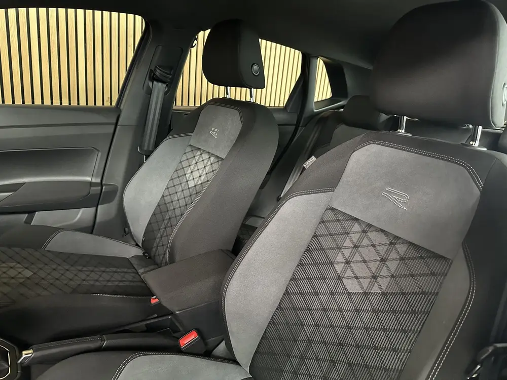 Volkswagen Polo 1.0 TSI R-Line 3 x R-line | Camera | IQ LED uit 2025, foto 8