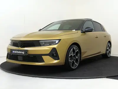Opel Astra 1.2 Turbo Hybrid Ultimate uit 2024