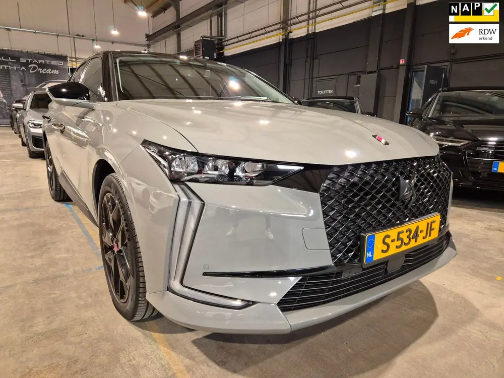 DS Automobiles DS 4 DS 4 E-Tense Performance Line uit 2023, foto 18