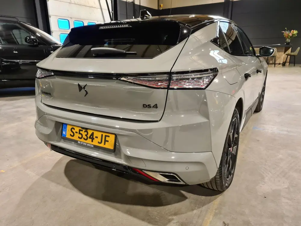 DS Automobiles DS 4 DS 4 E-Tense Performance Line uit 2023, foto 4