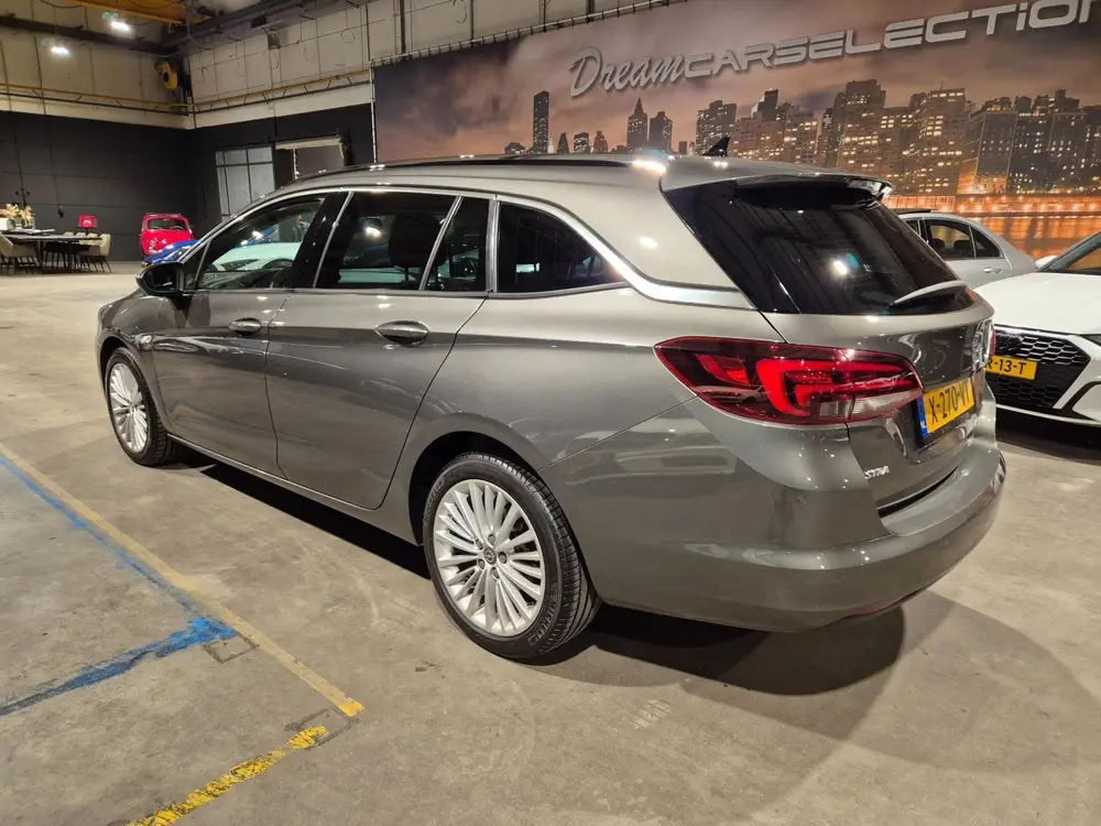 Opel Astra Sports Tourer 1.0 Turbo Innovation - Navigatie uit 2019, foto 5