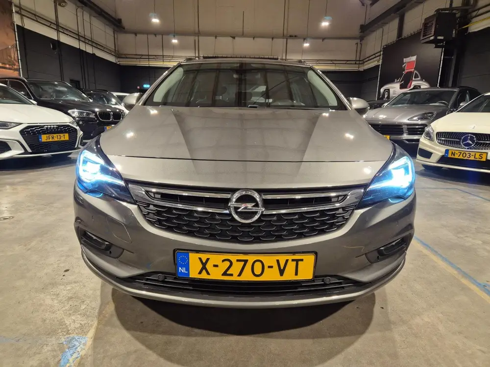 Opel Astra Sports Tourer 1.0 Turbo Innovation - Navigatie uit 2019, foto 7