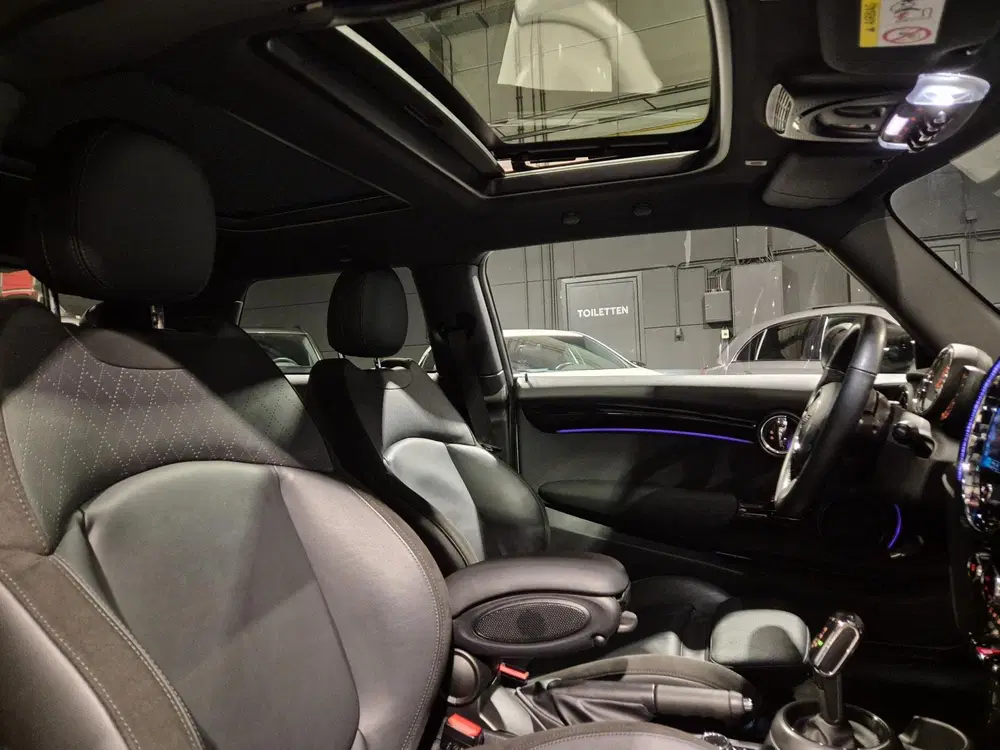 Mini Cooper S Cooper S uit 2021, foto 9