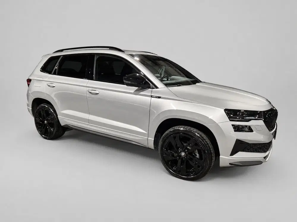 Skoda Karoq 1.5 TSI ACT Sportline Business uit 2025, foto 2