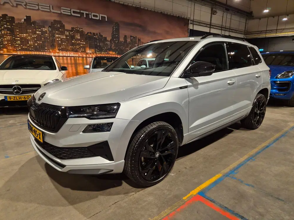 Skoda Karoq 1.5 TSI ACT Sportline Business uit 2025, foto 5