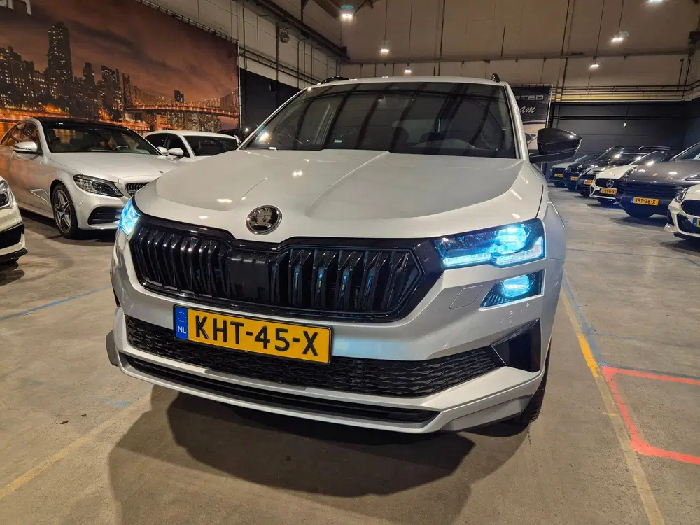 Skoda Karoq 1.5 TSI ACT Sportline Business uit 2025, foto 7