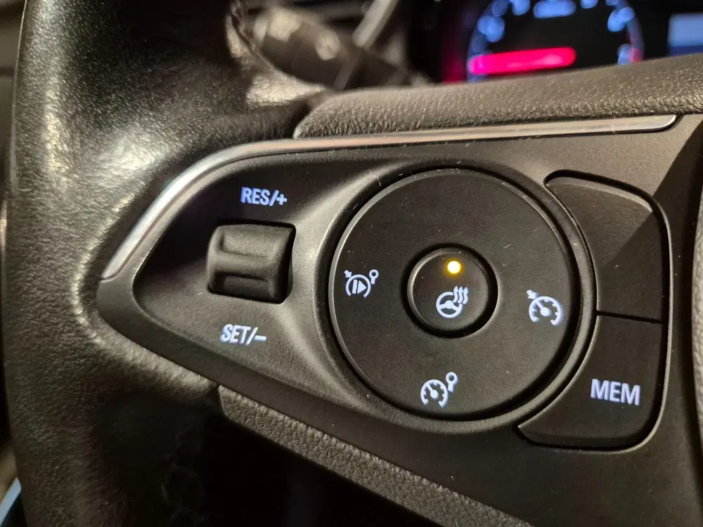 Opel Grandland X 1.2 Turbo Business Edition uit 2021, foto 15