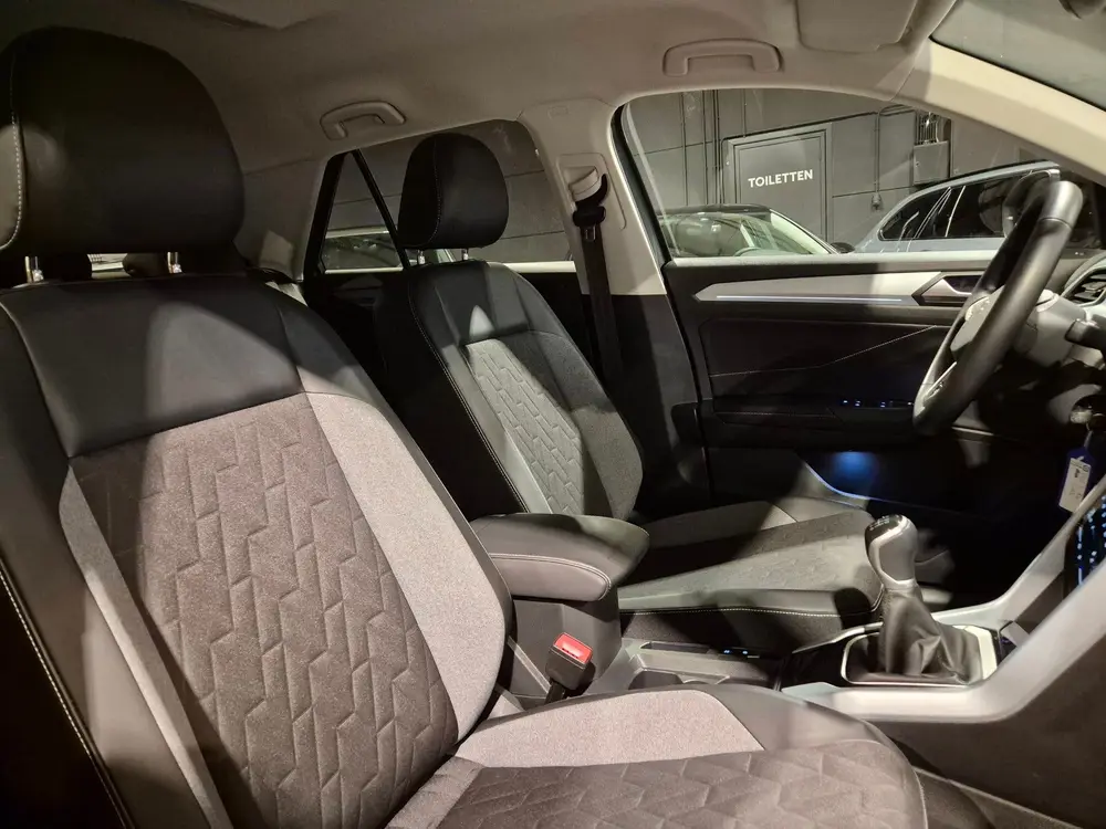 Volkswagen T-Roc 1.0 TSI Goal Edition - Clima - Stoelverwarm uit 2025, foto 10