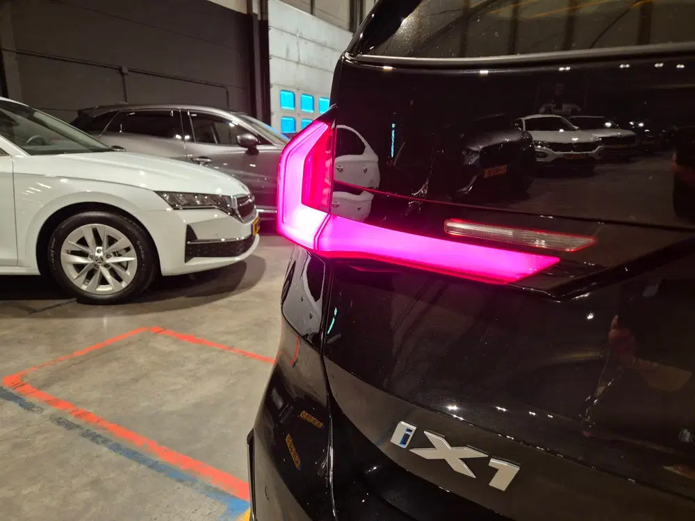 BMW iX1 XDrive30 67 kWh uit 2023, foto 6