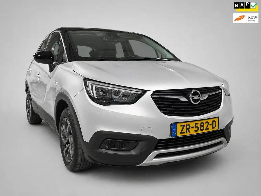 Opel Crossland X 1.2 Turbo 120 Jaar Edition - 110 pk - CarPl uit 2019