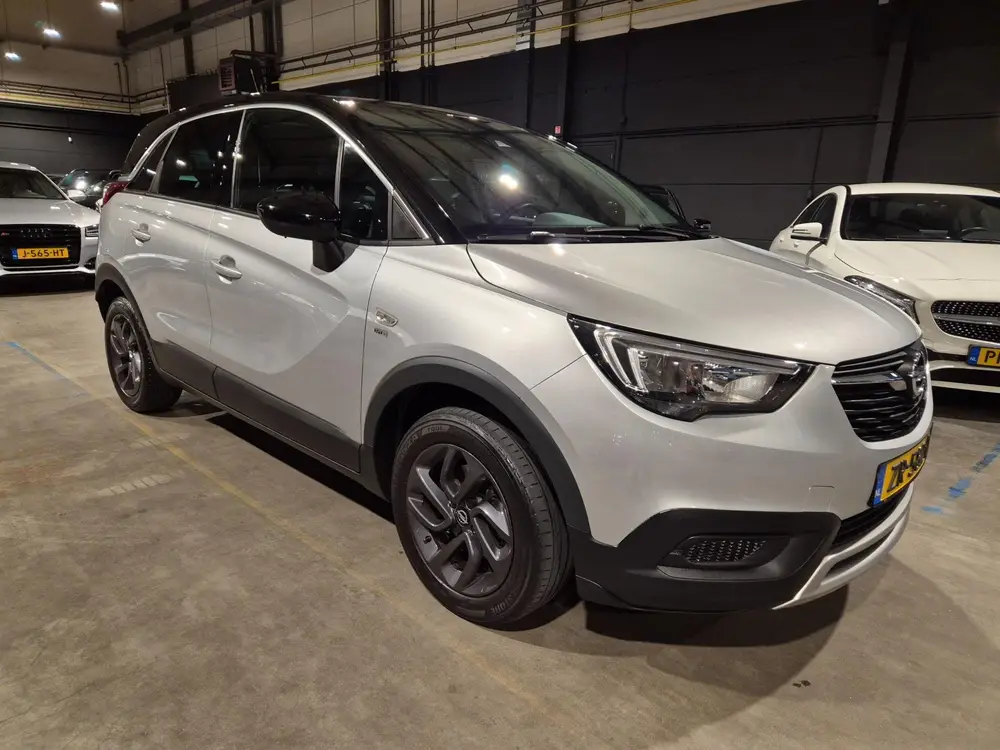 Opel Crossland X 1.2 Turbo 120 Jaar Edition - 110 pk - CarPl uit 2019, foto 2