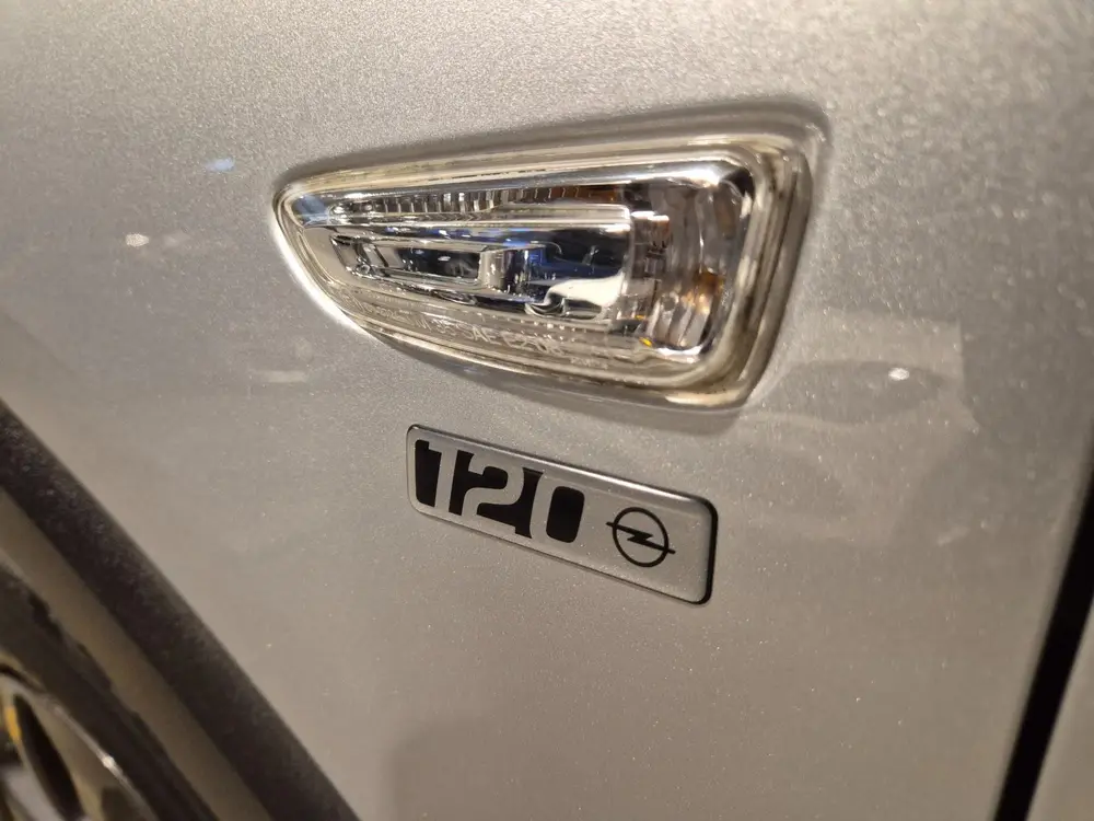 Opel Crossland X 1.2 Turbo 120 Jaar Edition - 110 pk - CarPl uit 2019, foto 6