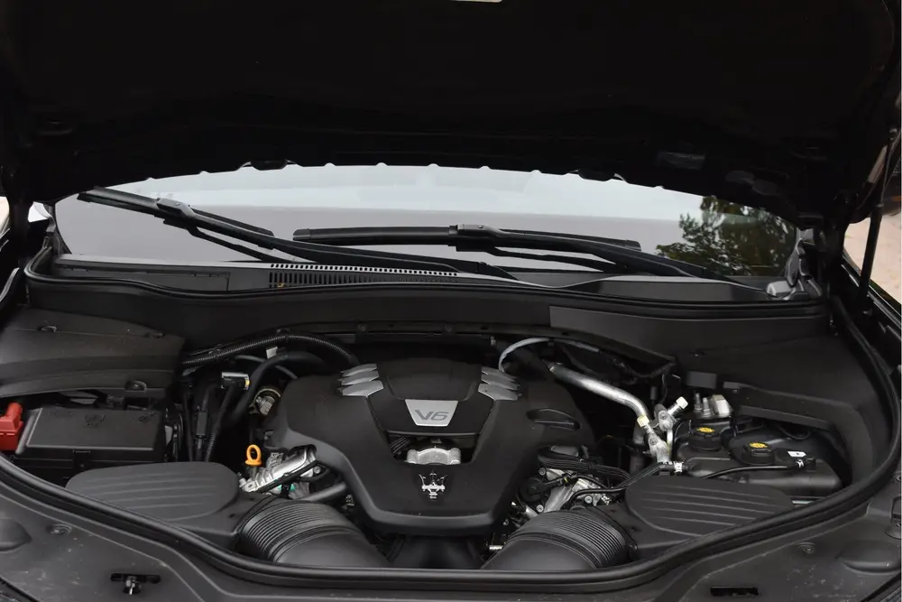 Maserati Levante 3.0 V6 AWD GranSport 350 pk Driver Ass.Pack uit 2019, foto 10