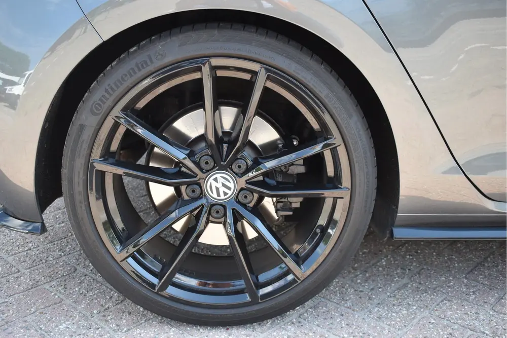 Volkswagen Golf 2.0 TSI 4Motion R 301PK Climate | LM Velgen uit 2019, foto 10