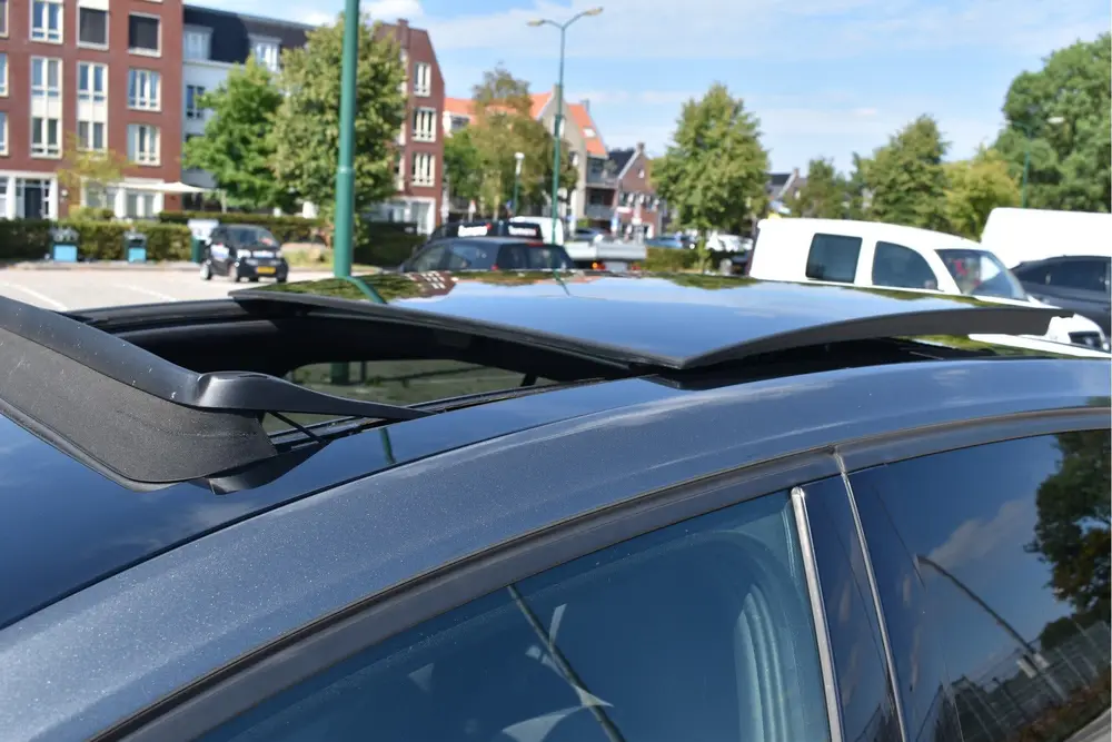 Volkswagen Golf 2.0 TSI 4Motion R 301PK Climate | LM Velgen uit 2019, foto 15