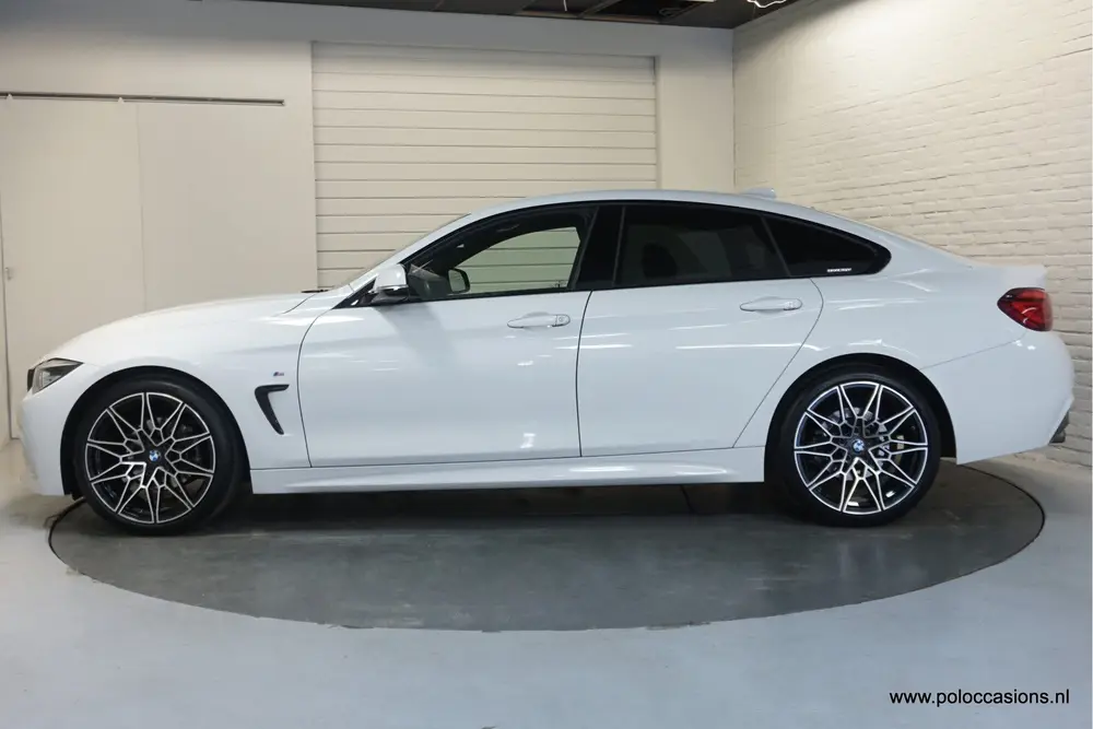 BMW 4-Serie Gran Coupe 4 Serie Gran Coupé 418i High Exec M-Pakket | Navig | De uit 2019, foto 2