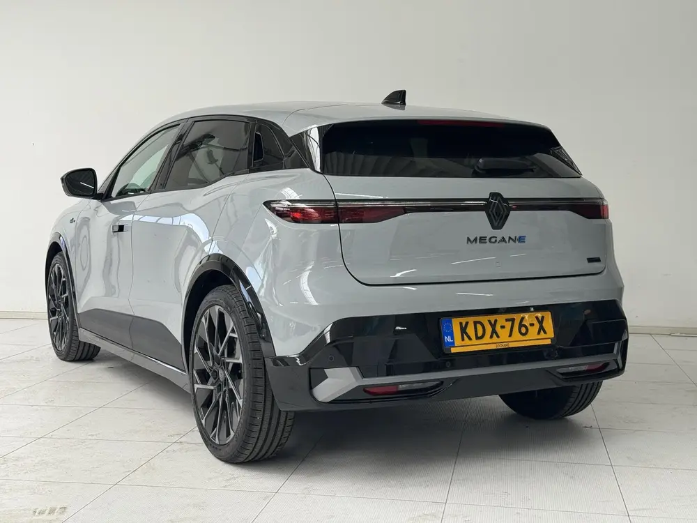 Renault Megane Comfort Range Esprit Alpine 60 kWh uit 2026, foto 10