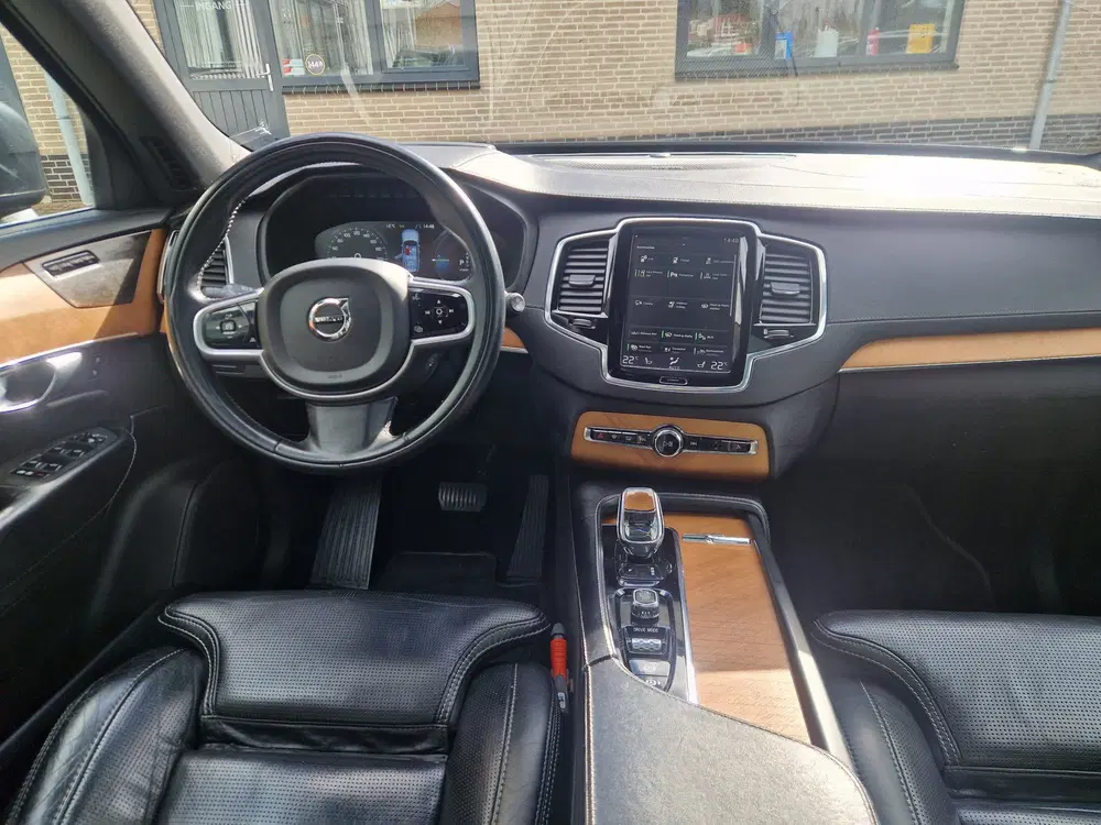 Volvo XC90 T8 Recharge AWD Massage uit 2020, foto 2