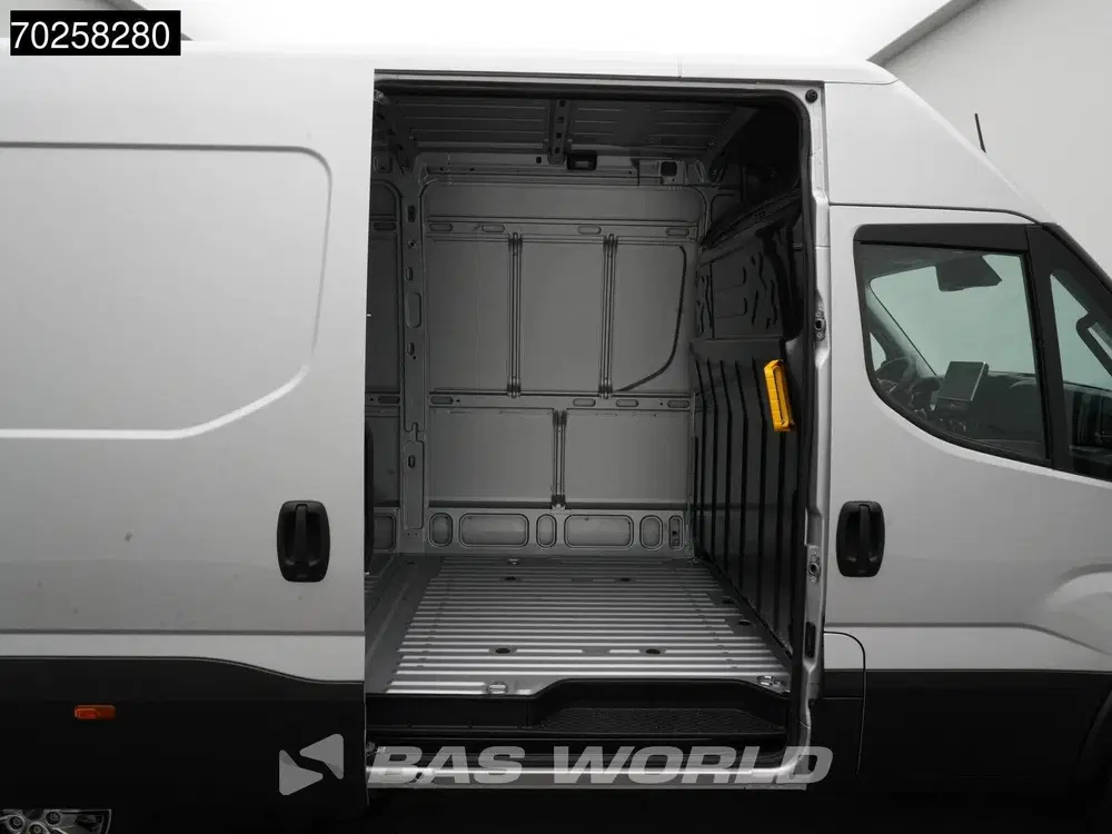 Iveco Daily BPM VRIJ 3.0L Automaat 210PK L2H2 2025-Mo uit 2024, foto 9