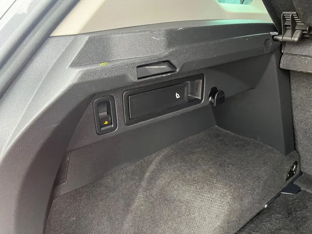 Volkswagen Tiguan 2.0 TSI 4Motion Highline uit 2019, foto 10